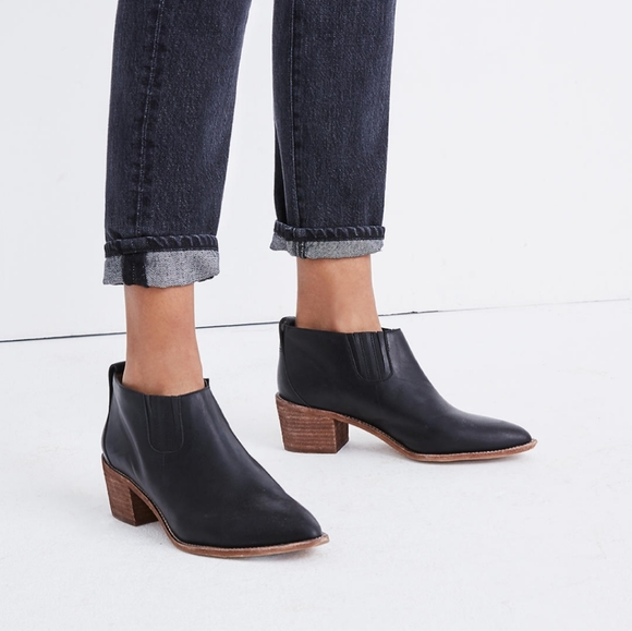 Madewell Shoes - Madewell Grayson Chelsea Boot in Black